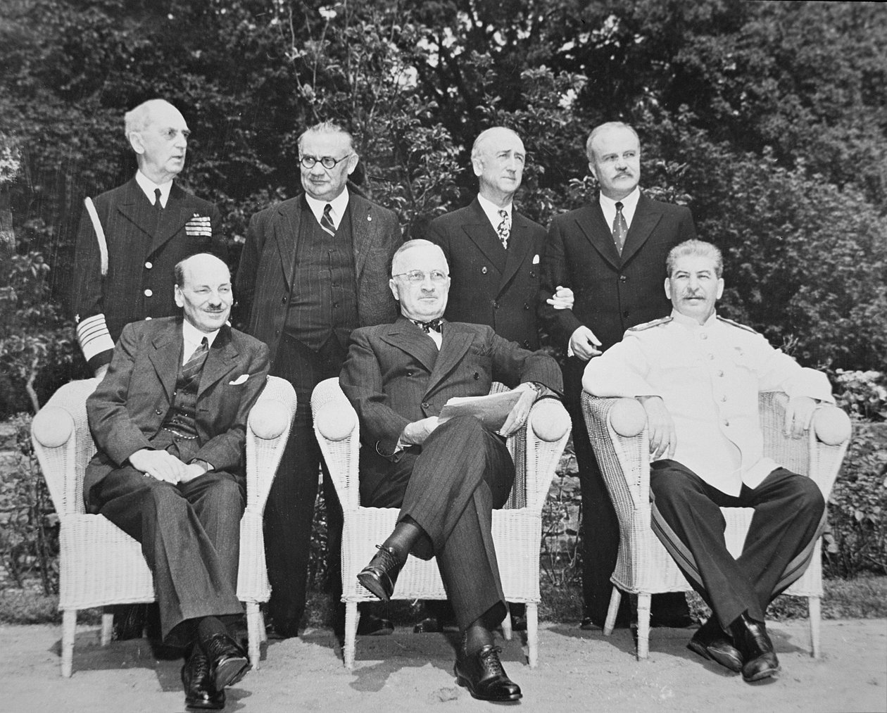 Clement Attlee (1883-1967) president Harry S. Truman (1884-1972) og Joseph Stalin (1879-1953) på Potsdam-konferansen av English Photographer