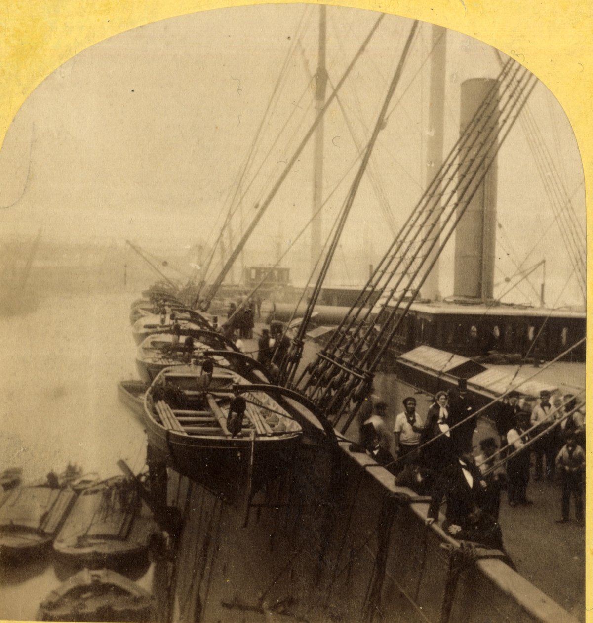 Deck of Great Eastern, 1850–60 (albumtrykk) av English Photographer