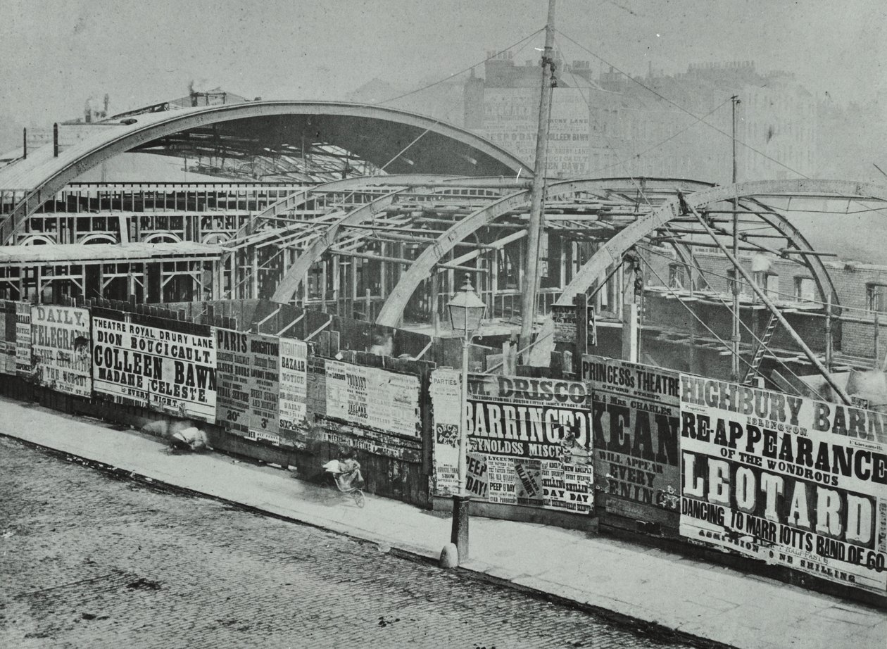 Kings Cross Station: byggearbeid pågår, 1862 av English Photographer