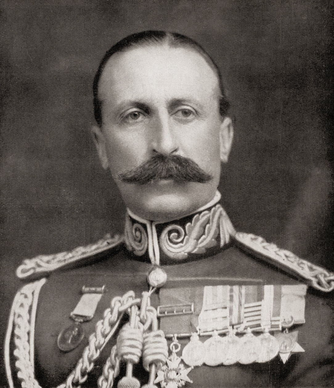 Generalløytnant Sir Edwin Alfred Hervey Alderson, fra The Illustrated War News, 1915 av English Photographer