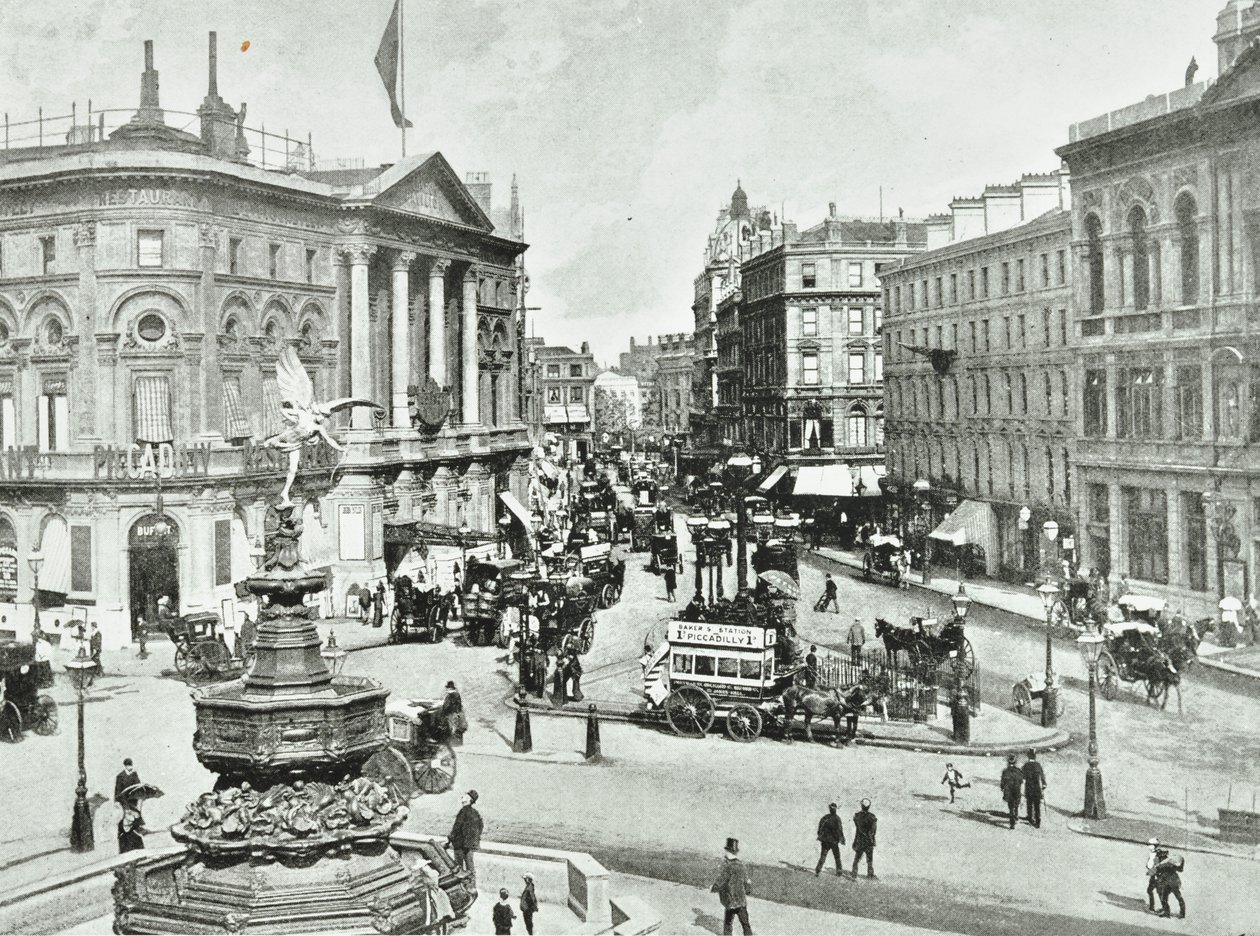 London Pavilion, Piccadilly Circus, Westminster LB: ser østover, 1896 av English Photographer