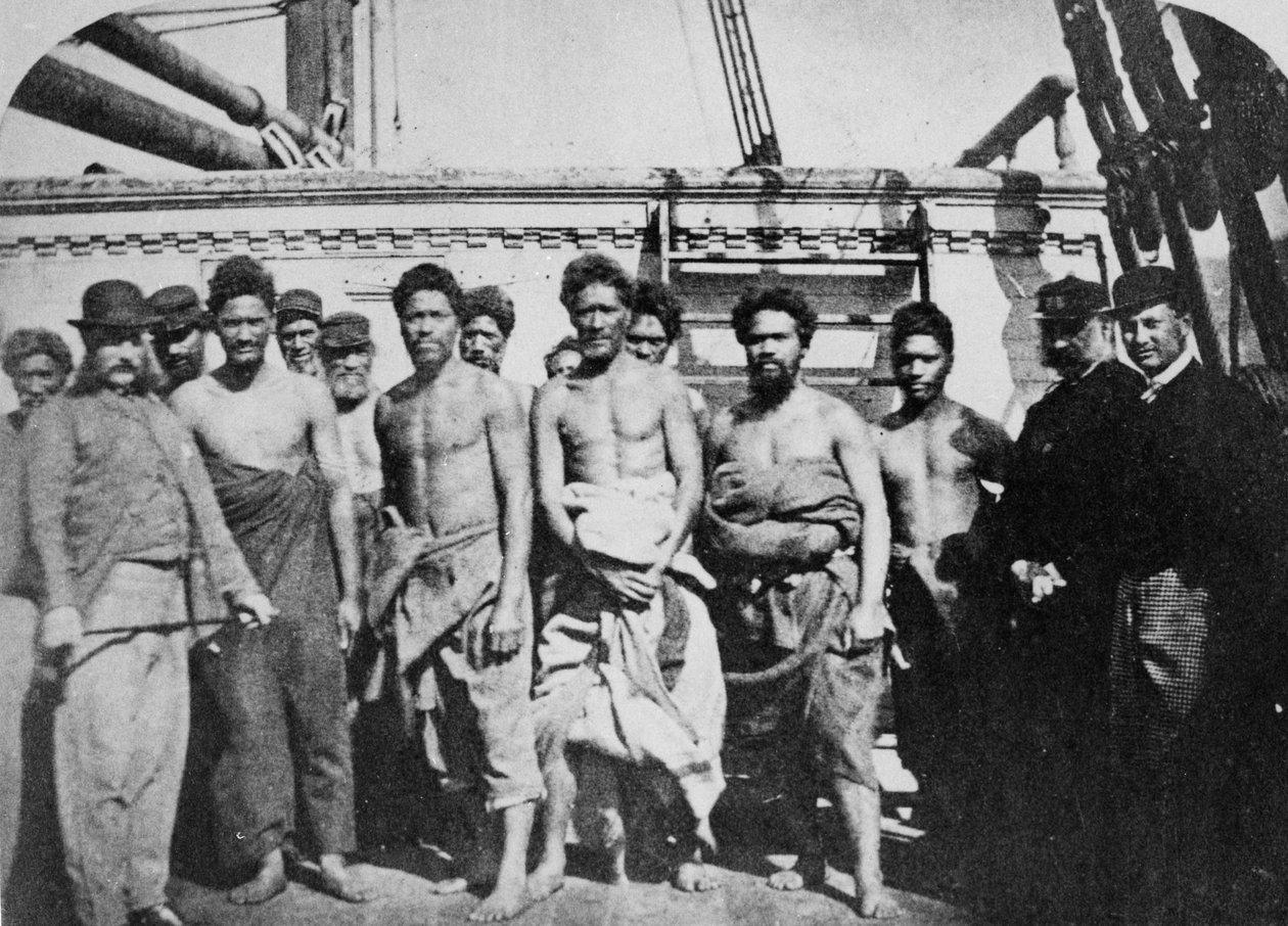Maori-fanger om bord i et fengselshulk i Wellington Harbour, 1866 av English Photographer