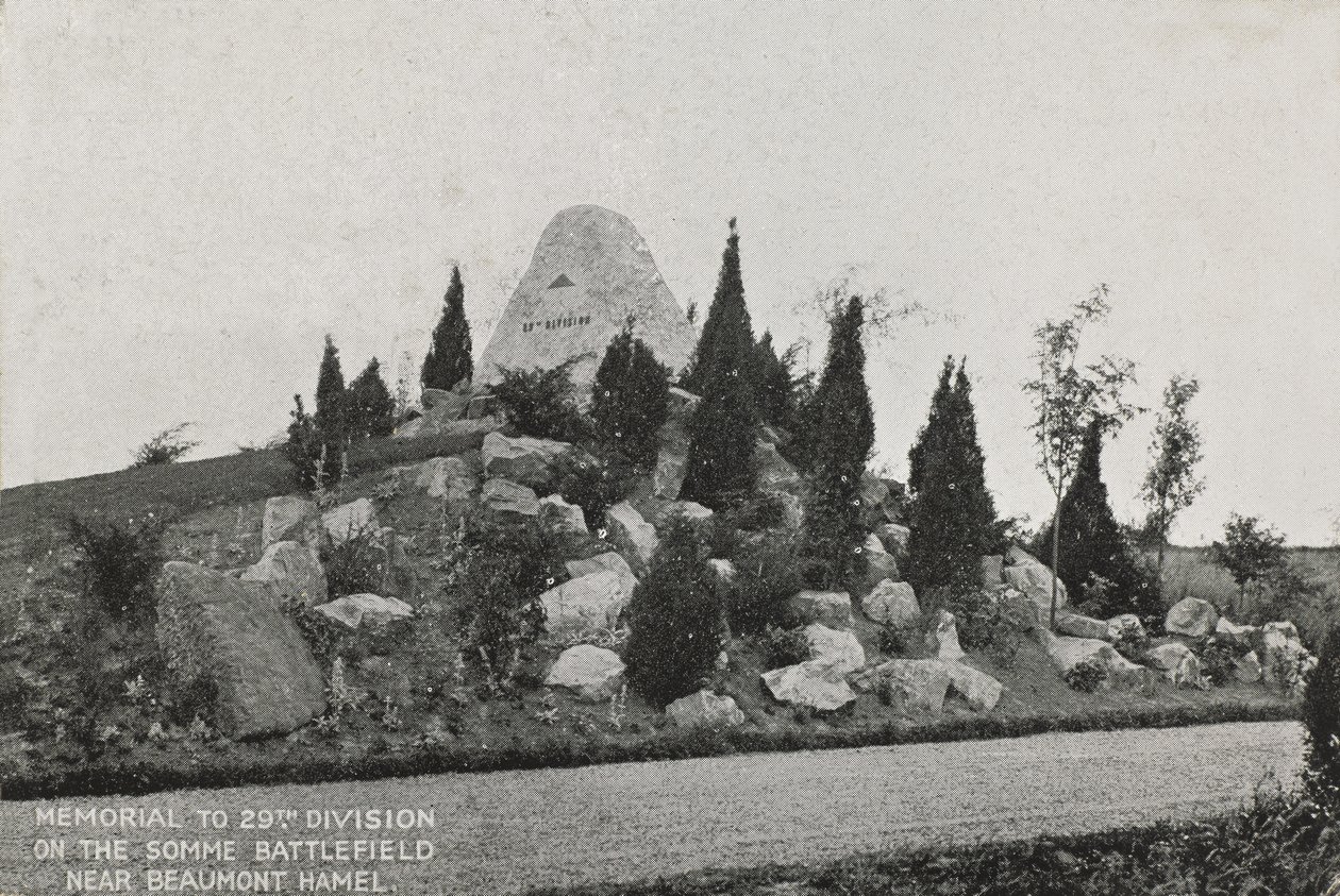 Minnesmerke over den 29. divisjon på Somme-slagmarken, nær Beaumont Hamel av English Photographer