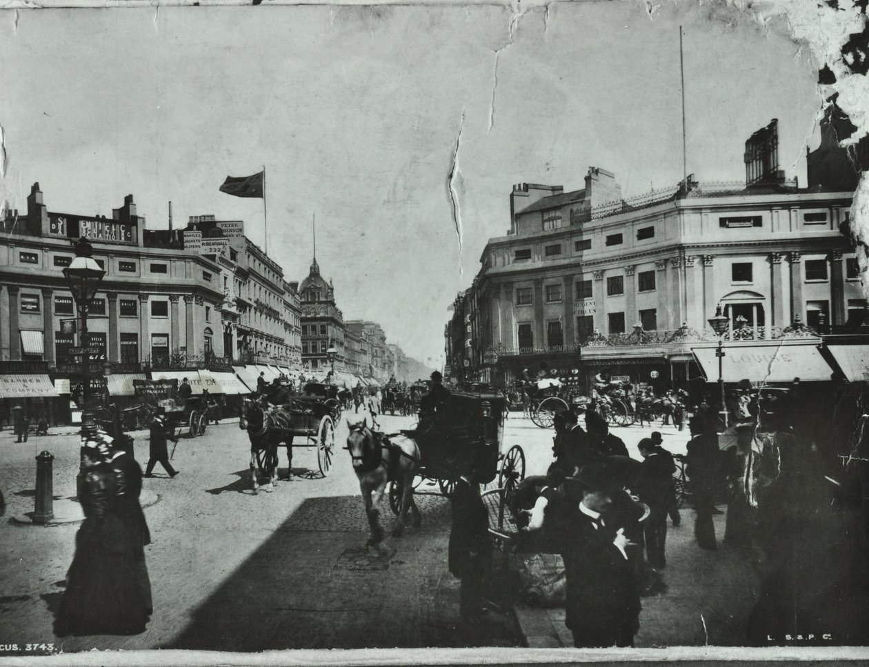 Oxford Circus, Westminster LB: ser øst, 1895 av English Photographer