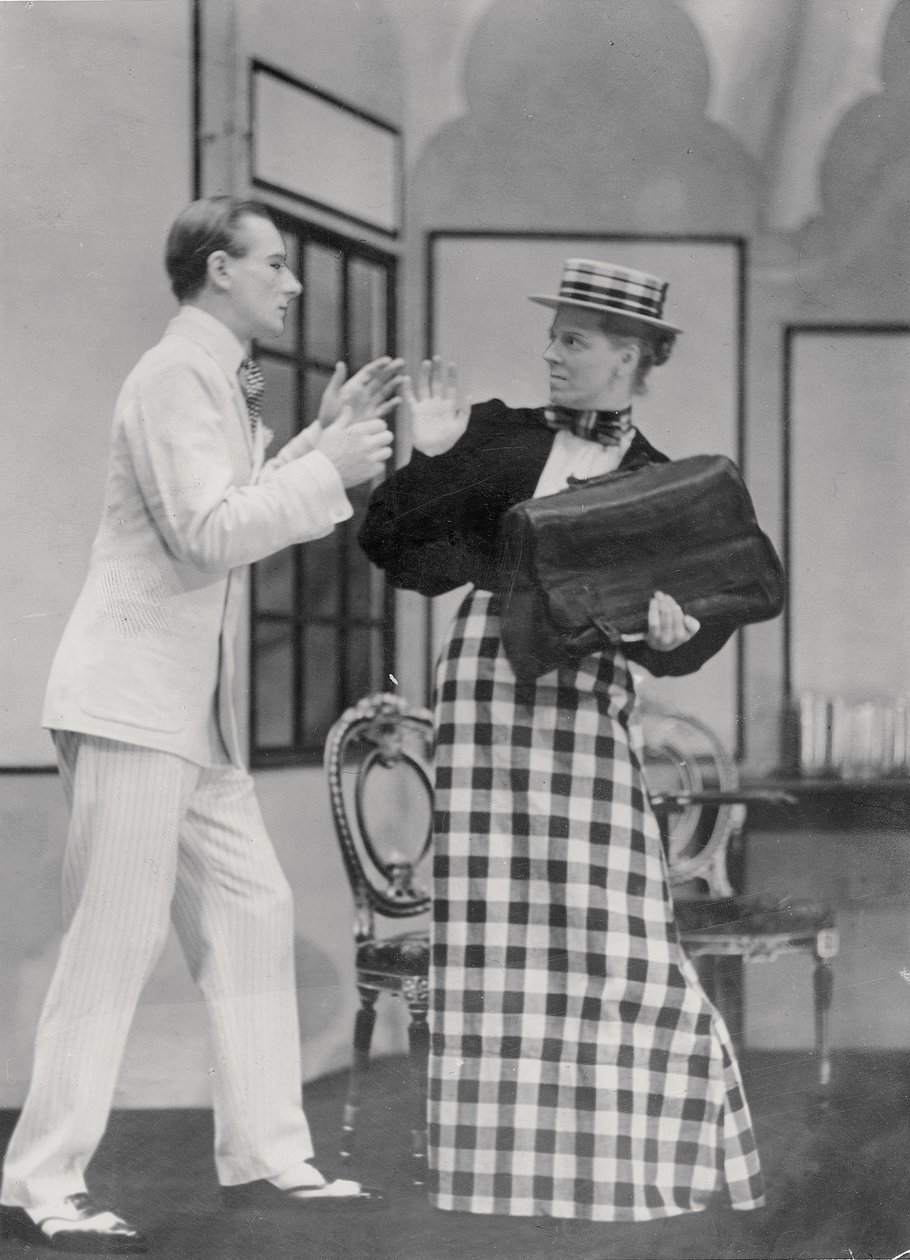 Scene fra viktigheten av å være seriøs, av Oscar Wilde (1854-1900) på Lyric Hammersmith, 7. juli 1930 av English Photographer