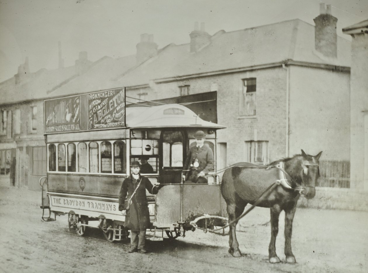 Enkelhestbil fra Croydon Tramways Company ved Red Deer-terminalen, 1885 av English Photographer