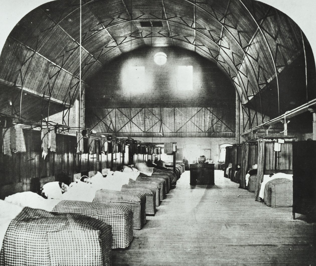 St Thomass Hospital: midlertidig avdeling i Surrey Gardens Music Hall, 1868 av English Photographer