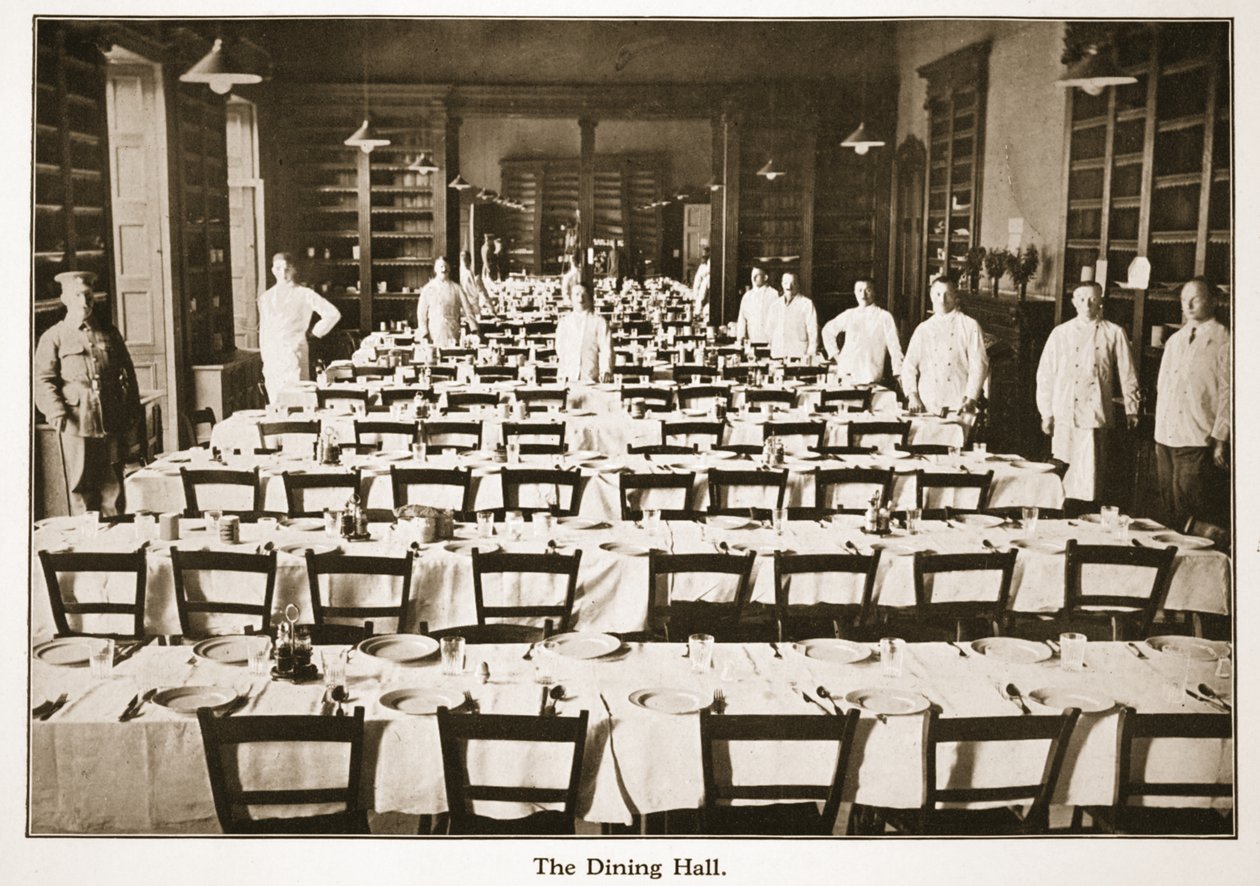 The Dining Hall, Donington Hall, illustrasjon fra tyske fanger i Storbritannia (fotogravyr) av English Photographer
