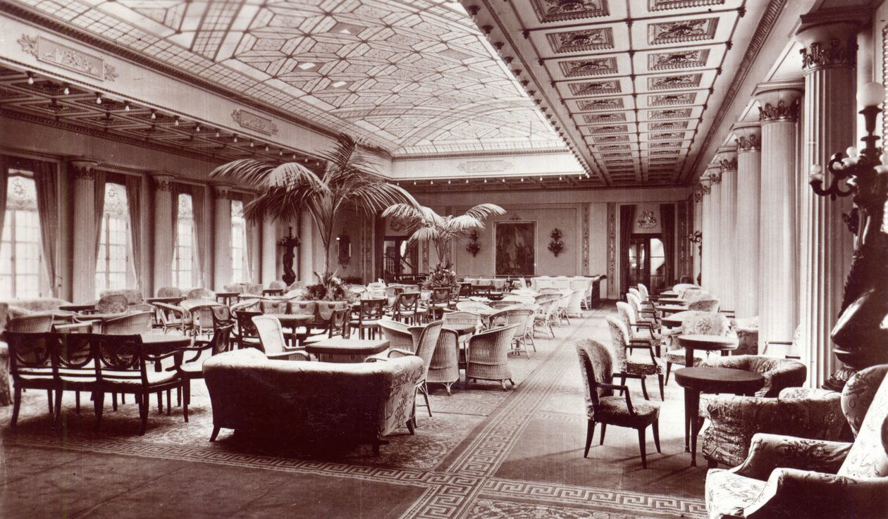 First Class Lounge ombord på HMS Homeric av English Photographer