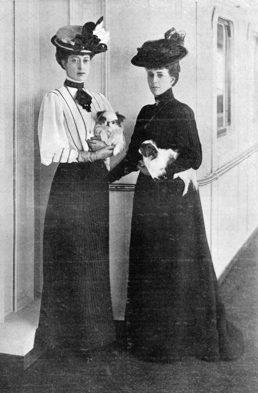 De siste portrettene av Hennes Majestet og prinsesse Victoria av Wales, forside av The Graphic, 27. oktober 1906 av English Photographer
