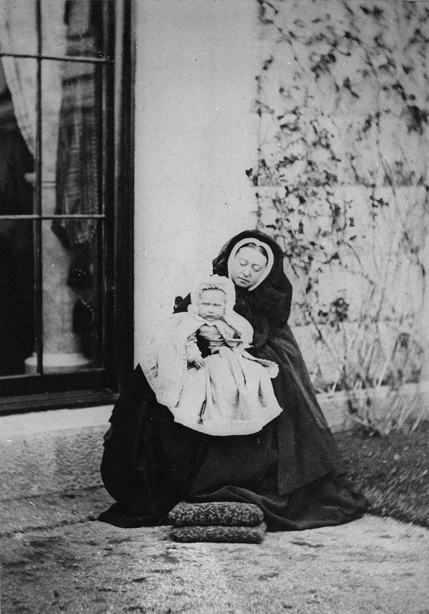 Dronningen og prinsesse Victoria av Hessen, 1863 av English Photographer