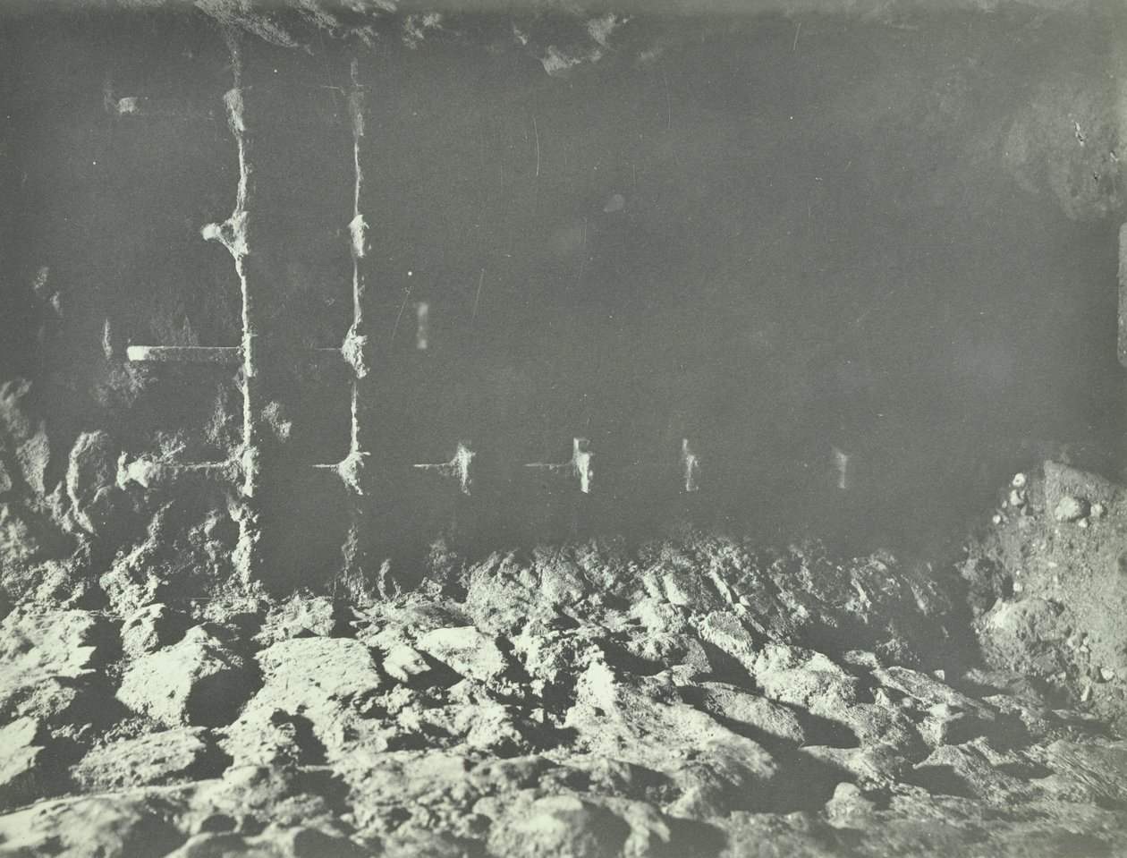 Tower of London, Tower Hill: underjordiske passasjer, 1899 av English Photographer