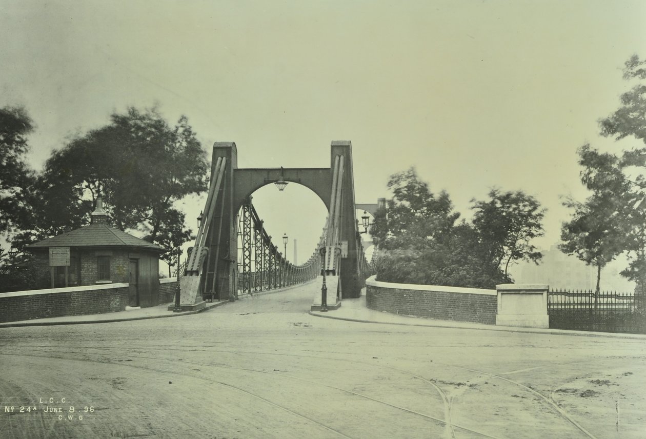 Utsikt over Old Lambeth Bridge, 1897 av English Photographer