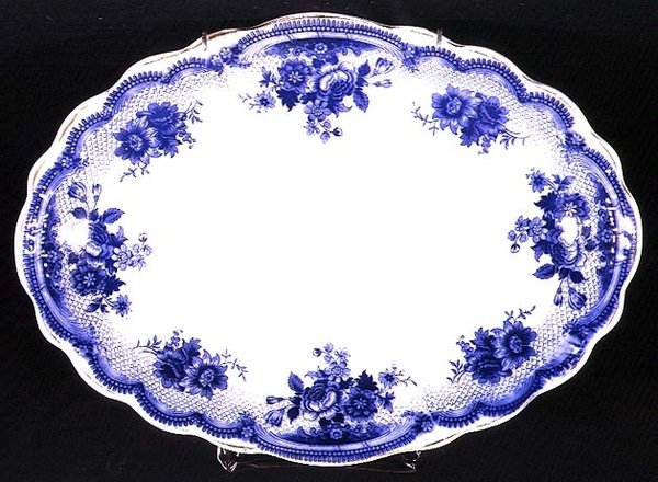 Albertoli-mønster Staffordshire-plate, ca. 1860 (keramikk) av English School