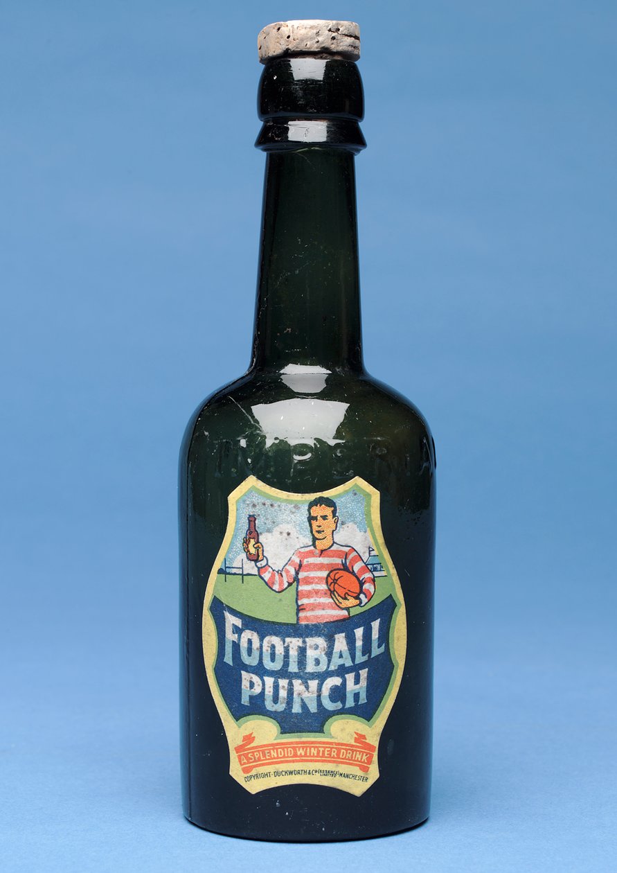 Flaske med fotballpunch av English School