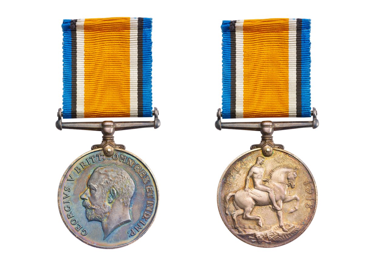 Britisk krigsmedalje, ca. 1919 (bronse med silkebånd) av English School