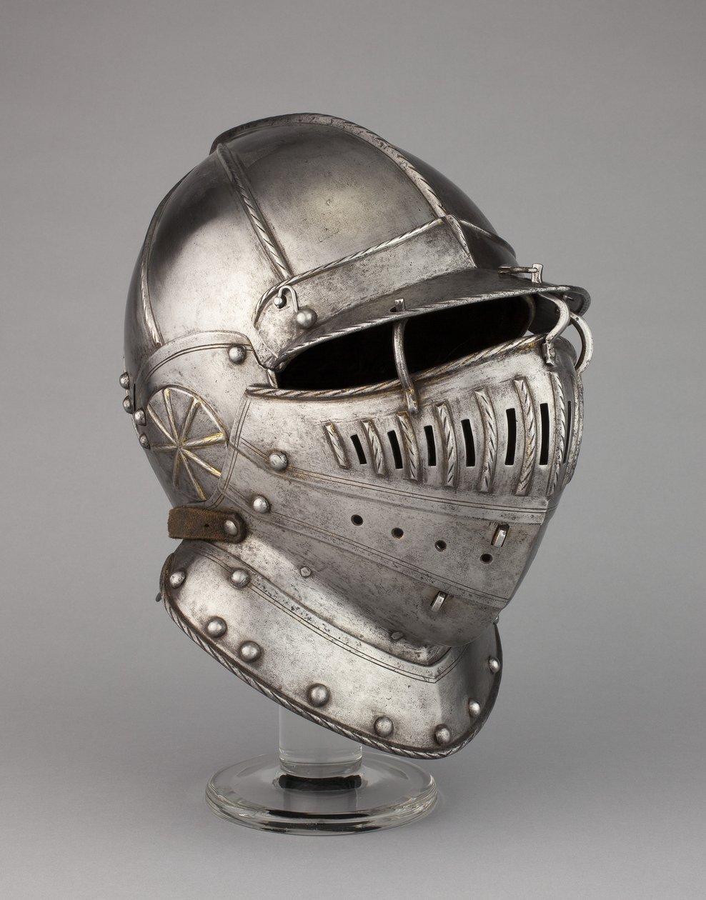 Burgonet med fallende buffe muligens fra en rustning av William Herbert, 1. jarl av Pembroke, ca. 1550 av English School
