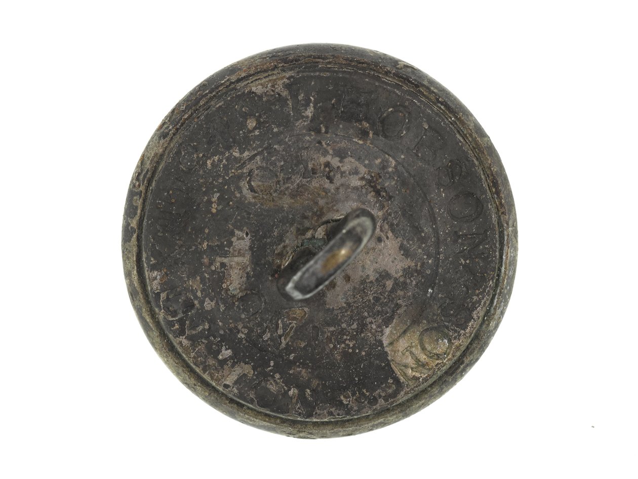 Button, Allahabad Frivillige Rifles, før 1901 av English School