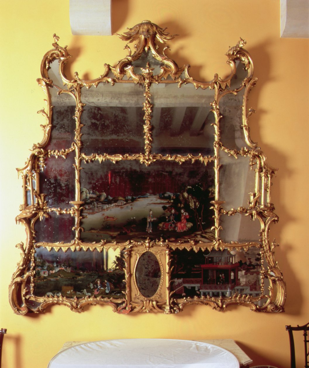 Kinesisk glass, York Bedroom, Arundel Castle, skåret av J.A. Cuenot av English School