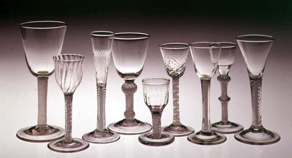 Samling av glass med ugjennomsiktig vri stilker, 1760-75 (glass) av English School