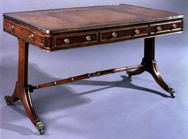 George III skrivebord, tidlig på 1800-tallet (palisander) av English School