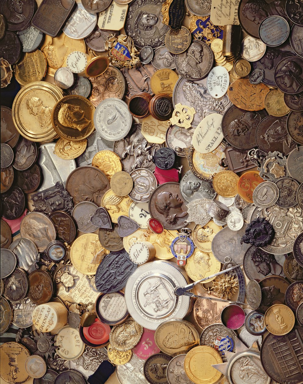 Historiske medaljer, mynter og merker, 1600-1900 av English School