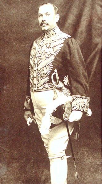 Louis Botha (1862-1919) (s/hvitt-bilde) av English School