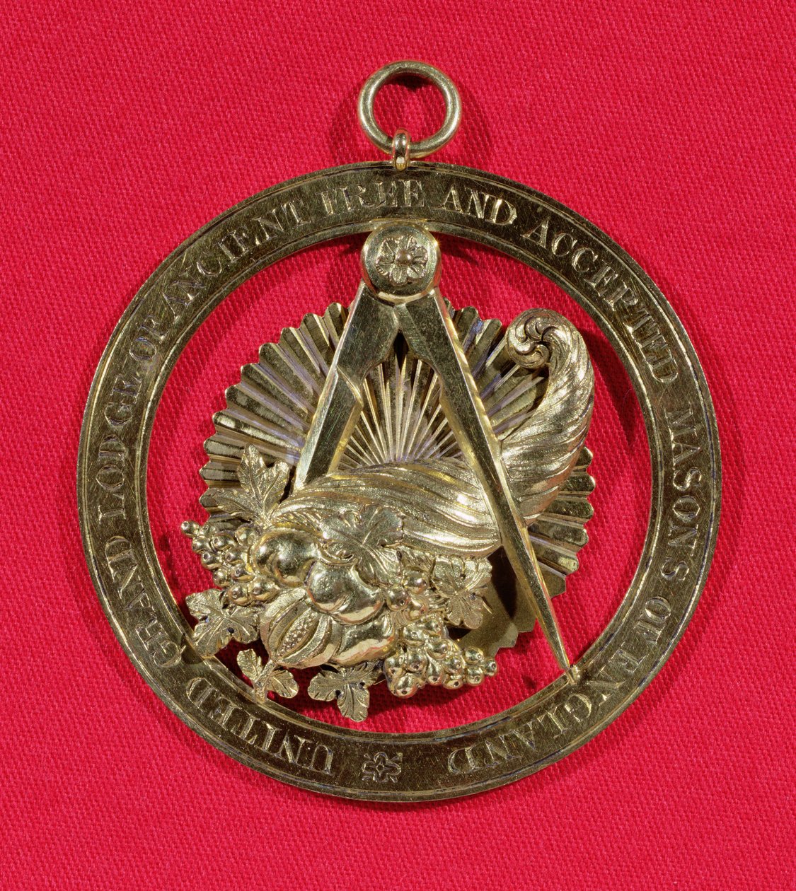 Frimurermerke eller juvel båret av medlemmer av Grand Stewards Lodge etter 1841, midten av det nittende århundre (forgylt sølv og gull) av English School