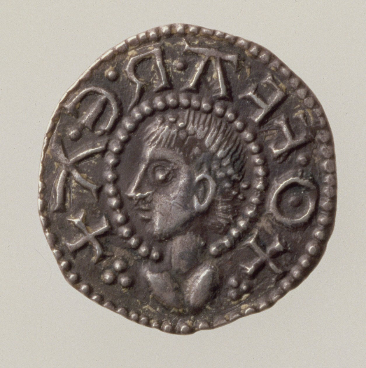 Penny of Offa, King of Mercia, 757-96 (forside) (sølv) (for bakside se 168072) av English School
