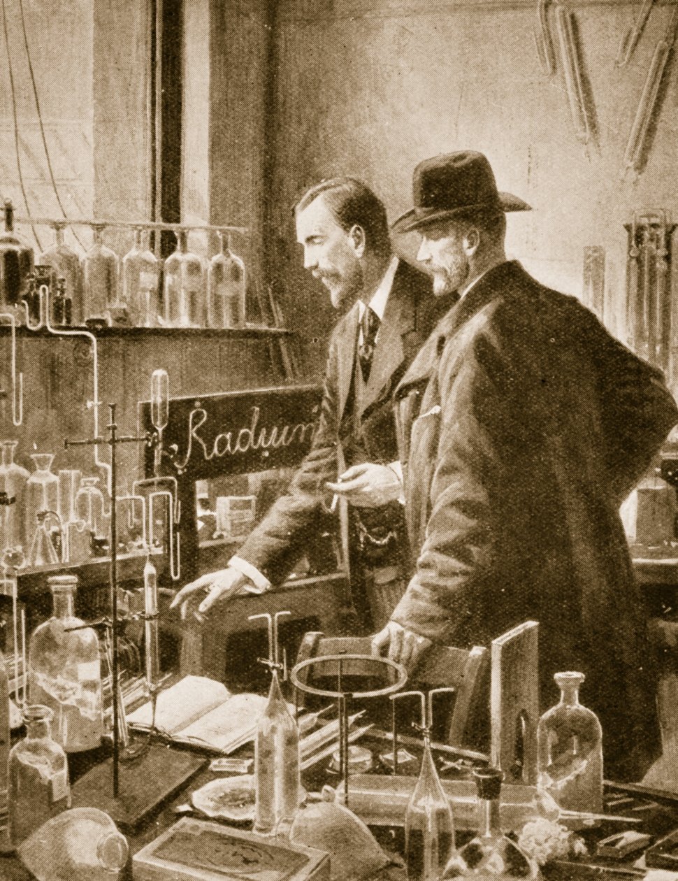 Pierre Curie chatter med Sir William Ramsay av English School