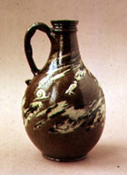 Steintøysflaske med marmorert dekor av J.Dwight, Fulham Pottery, sent på 1600-tallet av English School