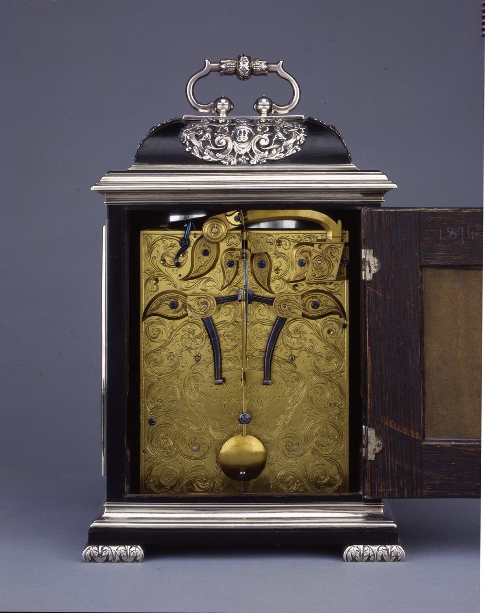 The Barnard Tompion, Tompion and Banger, London, nr. 460, slående brakettklokke, ca. 1708 av English School