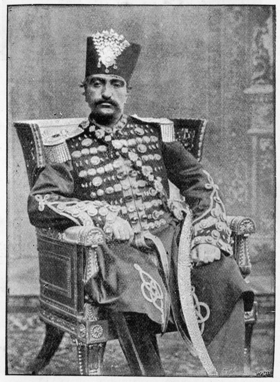 The Shah of Persia, 1893 (etter et bilde av W. & D. Downey) av English School