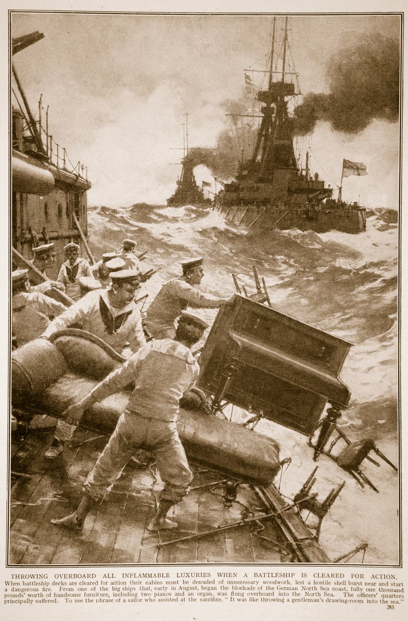 Kaste over bord all brennbar luksus når et slagskip er klargjort for handling, 1914-19 av English School