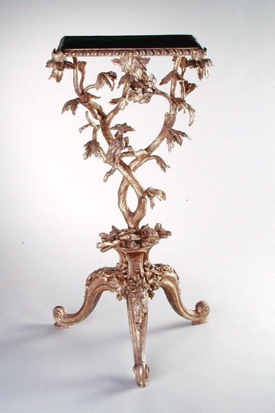 Stativbord, ca. 1760 (forgylt tre) av English School