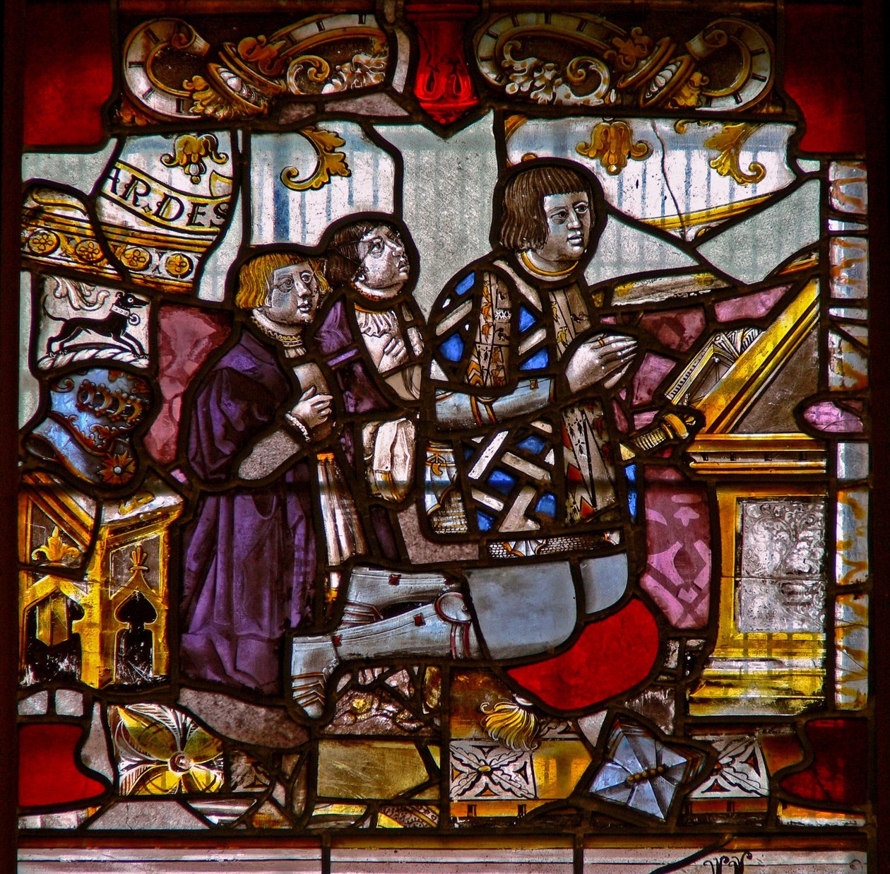 Window Ew som viser en giver - Sir Thomas Caves 3 sønner av English School