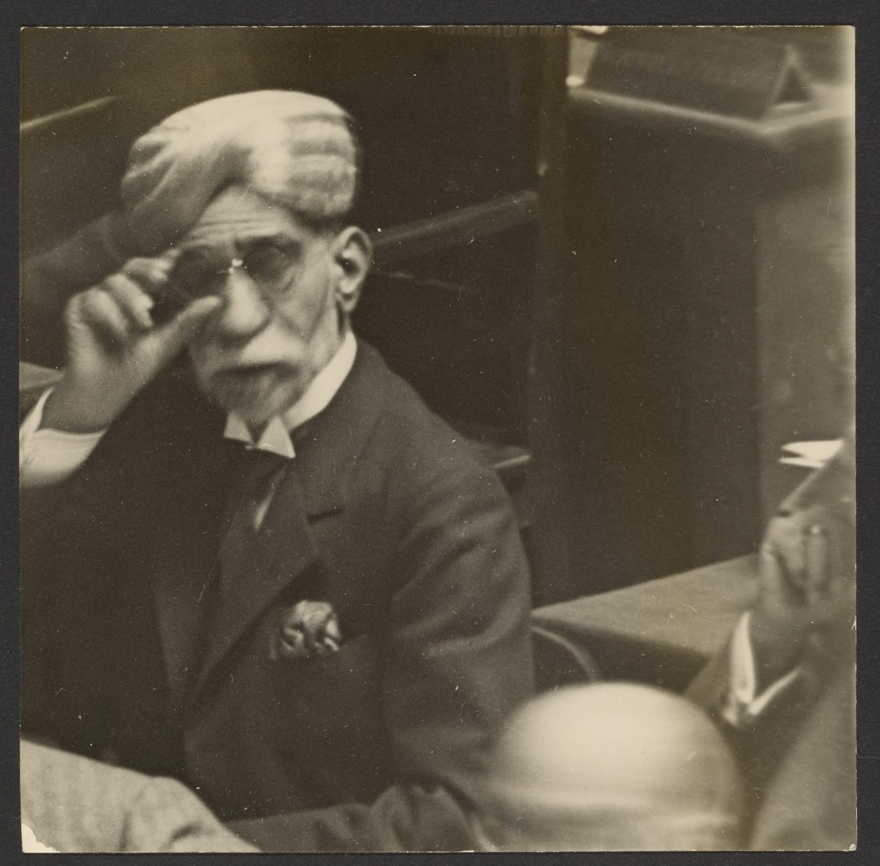  av Erich Salomon