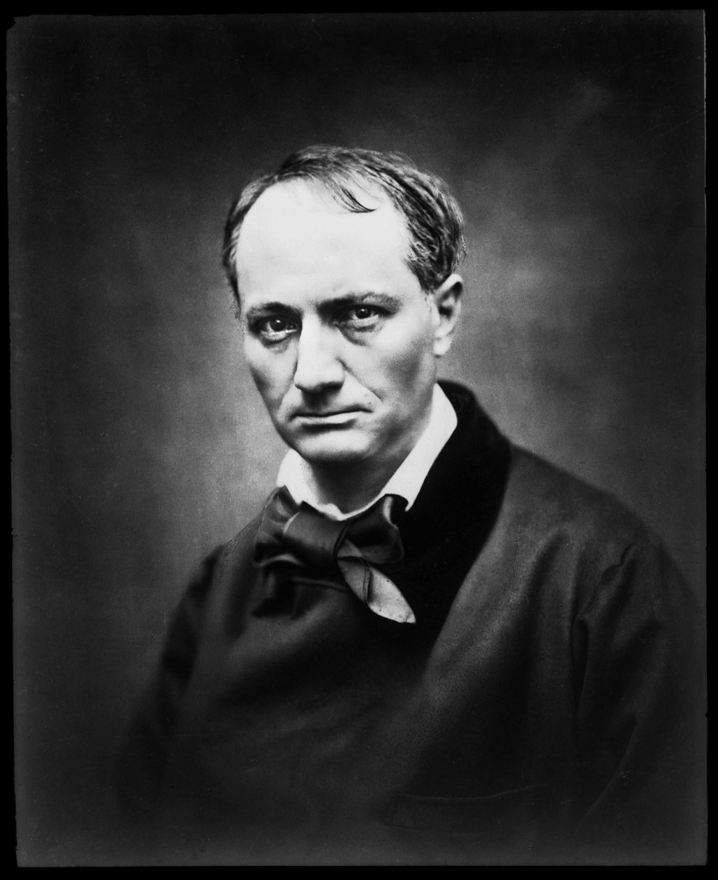 Portrett av poeten Charles Baudelaire av Etienne Carjat