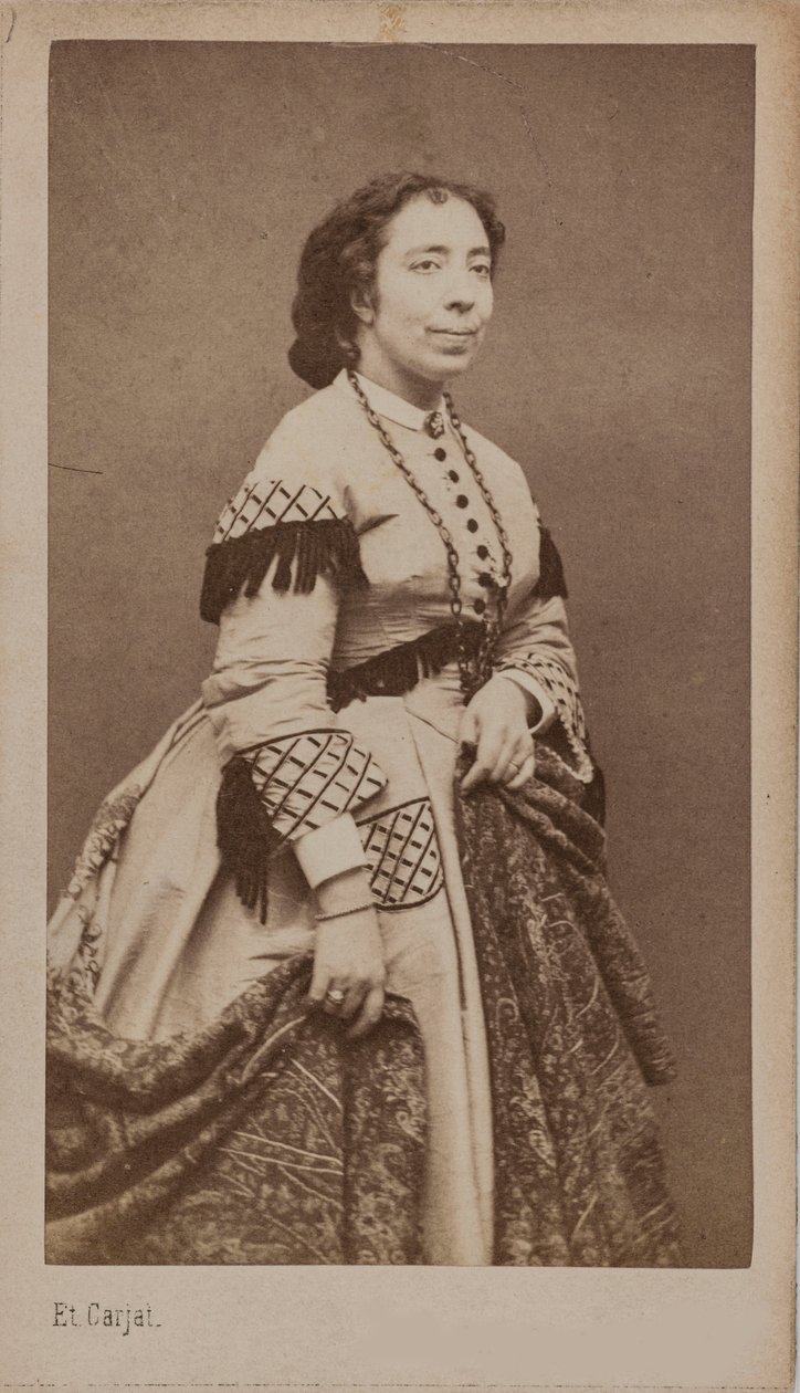 Portrett av sangeren og komponisten Pauline Viardot 1821-1910, mellom 1860 og 1865. av Etienne Carjat