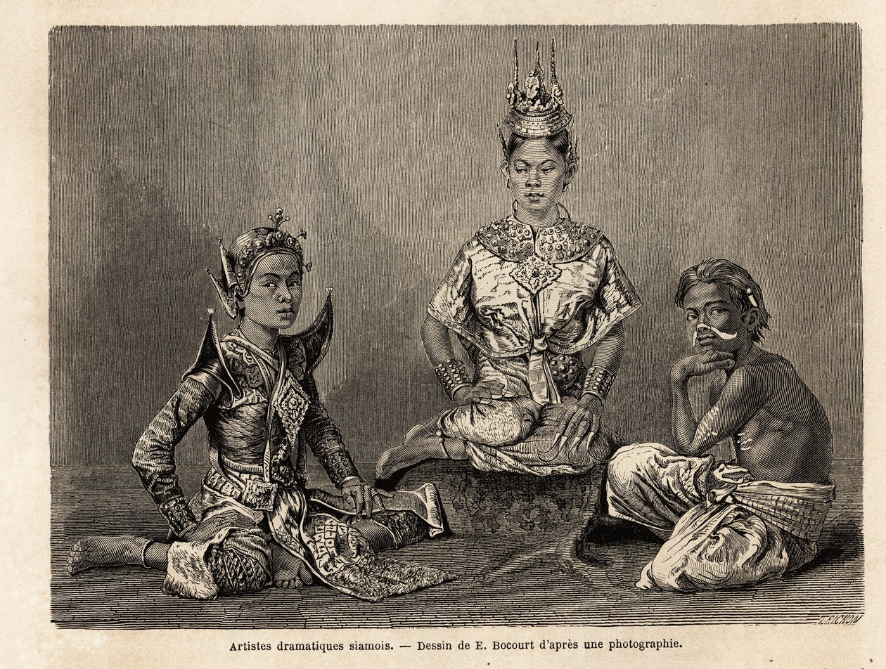 Siamesiske dramatiske kunstnere, tegnet av E.Bocour, for å illustrere Henri Mouhots reise inn i kongedømmene Siam, Kambodsja og Laos fra 1858 til 1861. Gravering i “” Le tour du monde””, redigert av Edouard Charton av Etienne Gabriel Bocourt
