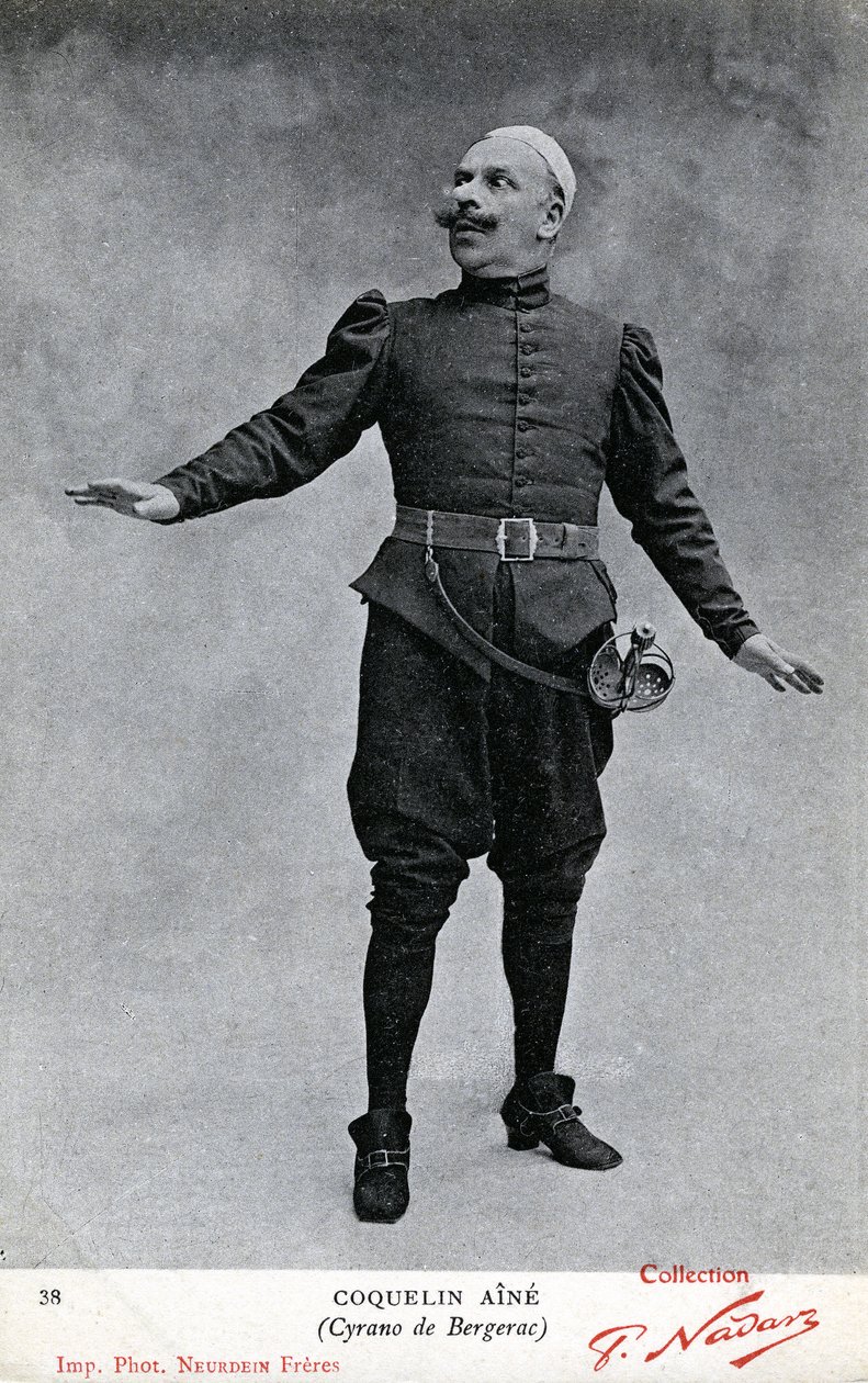 Constant Coquelin aka som Coquelin aîné (1841 - 1909) i drakten til Cyrano de Bergerac (s/hv-bilde) av Etienne Neurdein