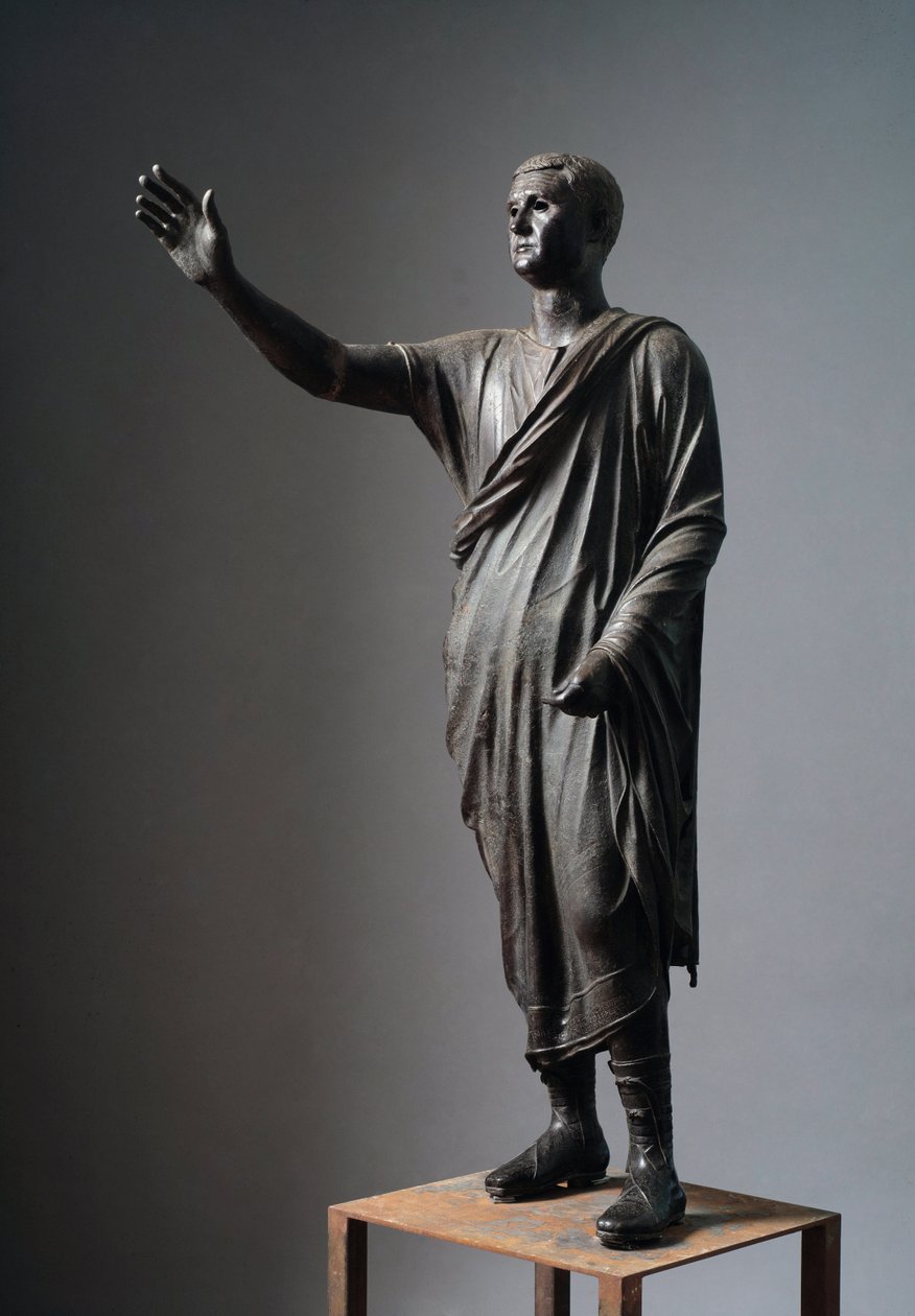 Aule Metele (Oratoren), romersk taler - etruskisk bronseskulptur, h: 179 cm, ca.90-70 f.Kr., fra Pila, Italia - etruskisk sivilisasjon: "" Magistraten i Perugia Aulus Metellus sier Taleren eller Arringatore"" ” Bronseskulptur av Etruscan