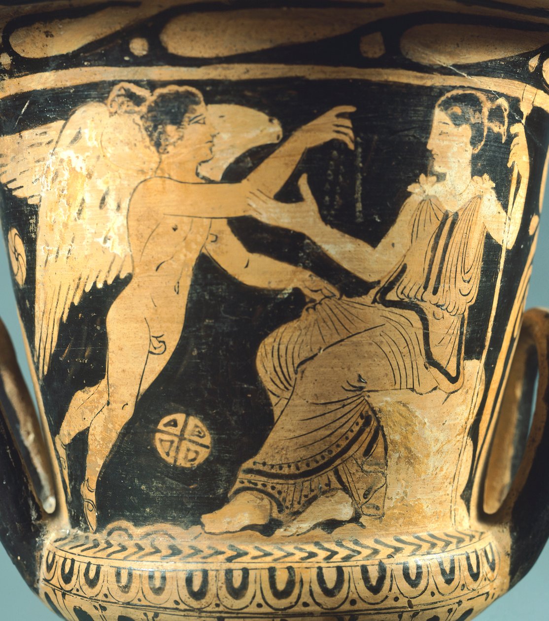 Calyx-krater (stor vase) av Villia Giulia-maleren som viser Athena og en bevinget ånd. Rødfigur keramikk fra Cerveteri (Lazio). Etruskisk sivilisasjon, 4. århundre f.Kr. av Etruscan