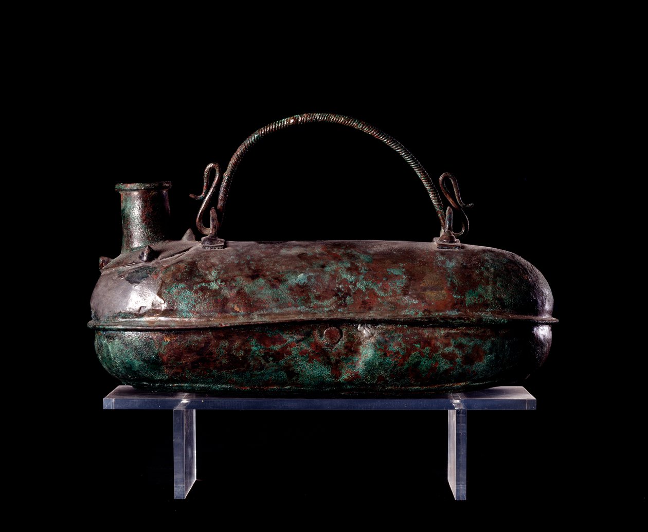 Etruskisk sivilisasjon: bronse askos fra graven til bronse røye i Vulci, 680-670 f.Kr. av Etruscan
