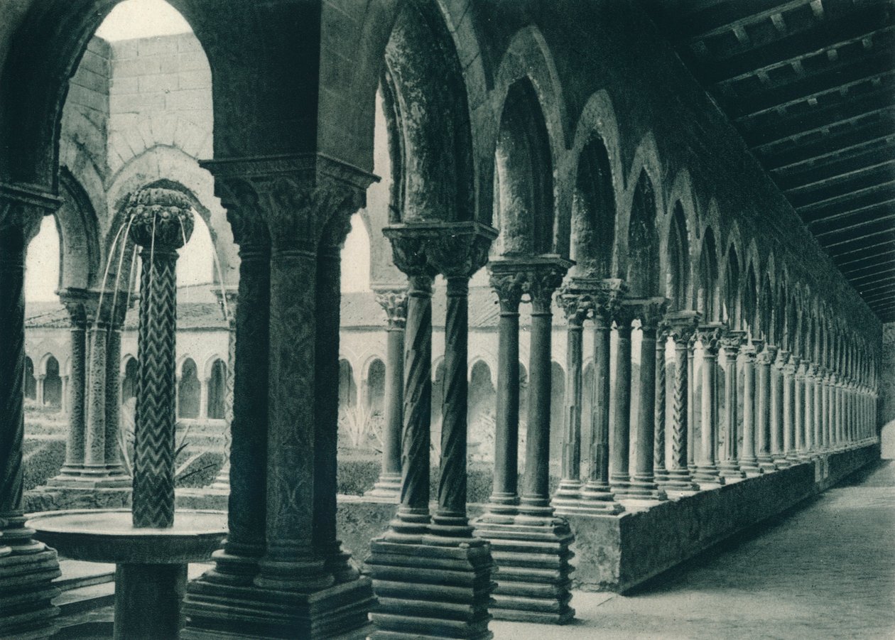 Cloisters of the Benedictine Monastery, Monreale, Sicilia, Italia, 1927 av Eugen Poppel