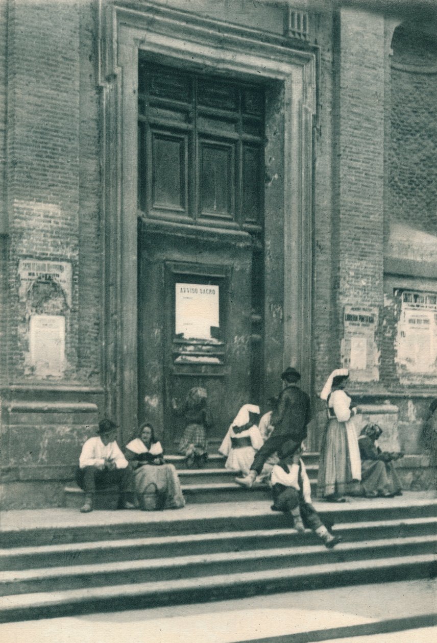 Møtested for kunstnermodeller foran en kirke i Via Babuino, Roma, Italia, 1927 av Eugen Poppel