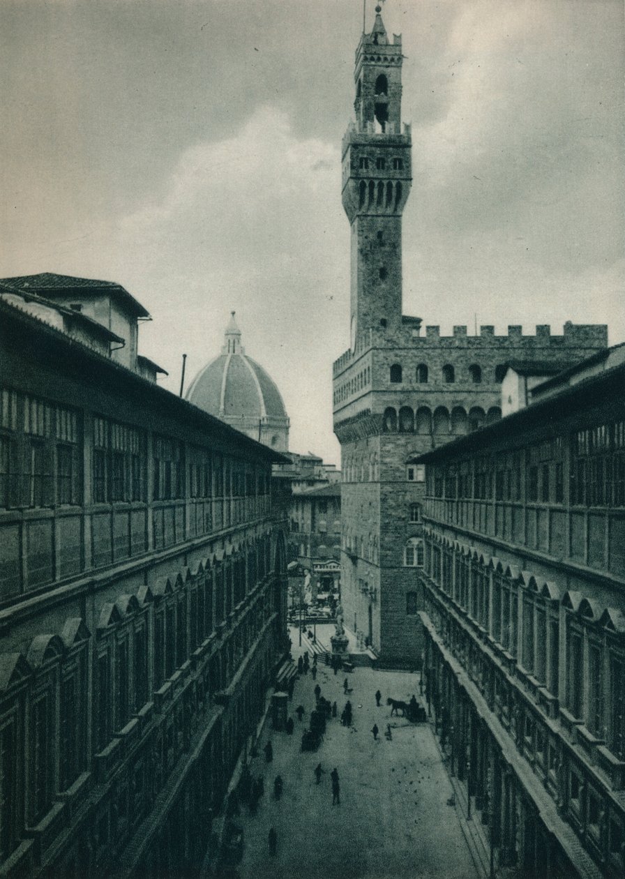 Palazzo Vecchio fra Uffizi-galleriet, Firenze, Italia, 1927 av Eugen Poppel