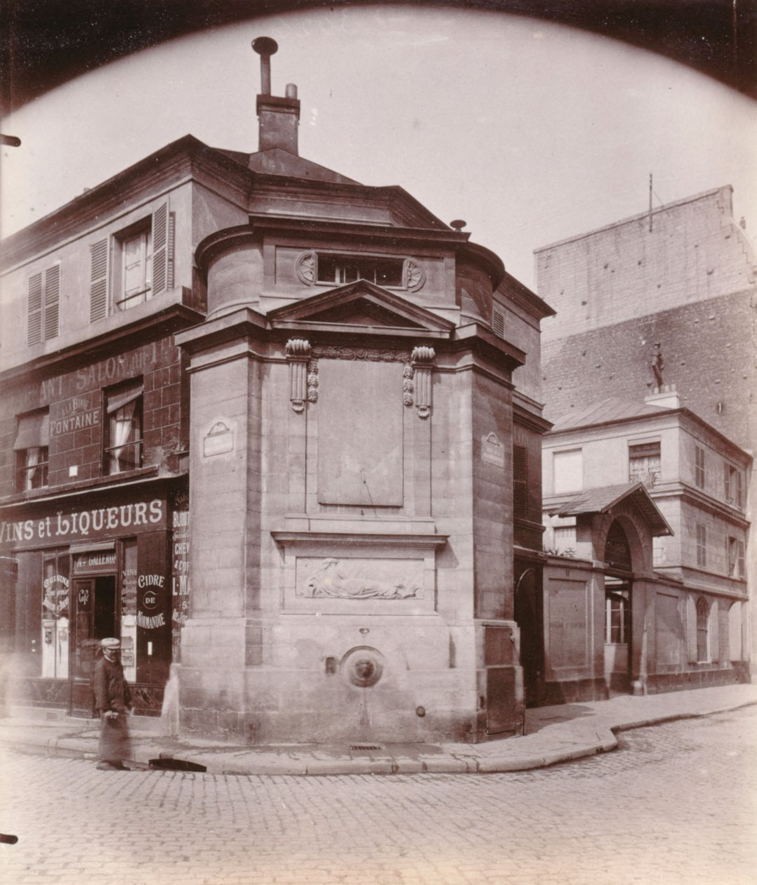 Fontaine des Haudriettes, hjørnet av rue des Archives og rue des Haudriettes, 3. arrondissement, Paris (s/hv-bilde) av Eugène Atget