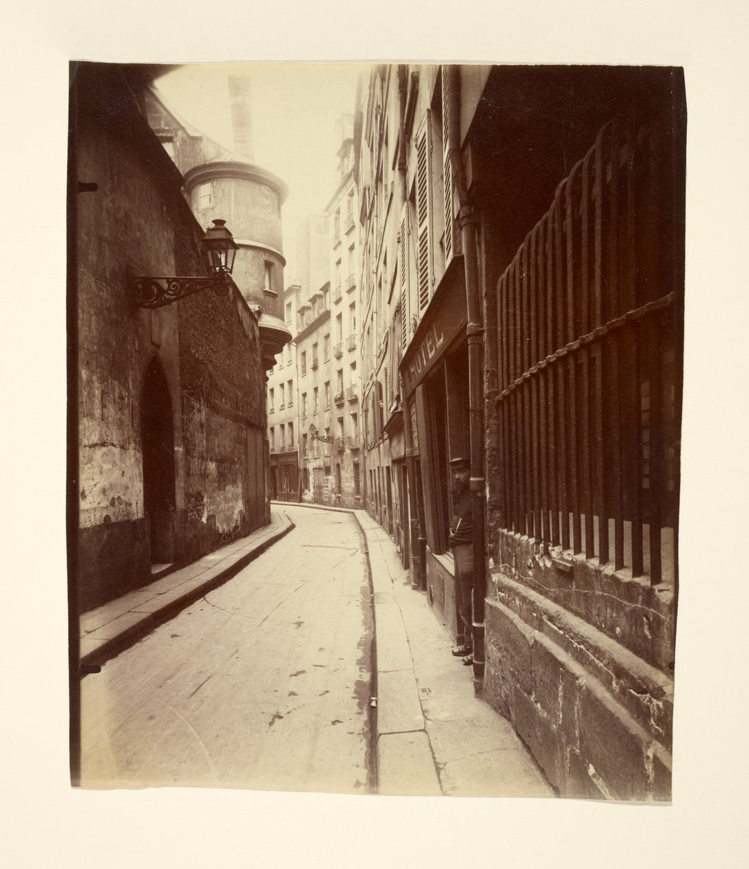 Hôtel-de-Ville-gaten av Eugène Atget