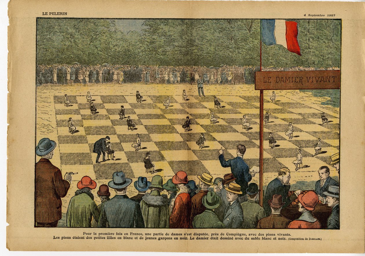 Illustrasjon av Eugene Damblans (1865-1945) i Le Pelerin, 04.09.27 - For første gang i Frankrike, et spill med damer... Live Checkerboard - Spill, Hobbyer, Crowd, Dam av Eugene Damblans
